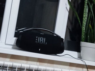 JBL Boombox 3, идеальное состояние, есть все документы, коробка, Унгены.