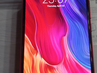 Xiaomi Mi8 SE 6/64Gb.