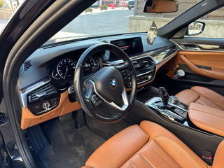 BMW 5 Series foto 10