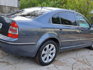 Skoda Superb foto 5