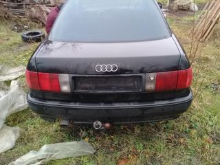 Audi 80 b4,2.0 бензин,audi 100,c3,c4 разбираю!