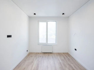 Apartament cu 2 camere, 89 m², Buiucani, Chișinău foto 3