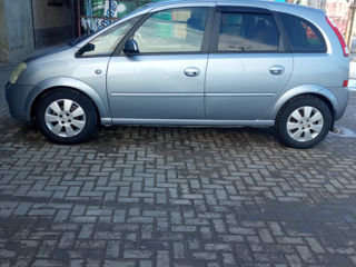 Opel Meriva foto 10