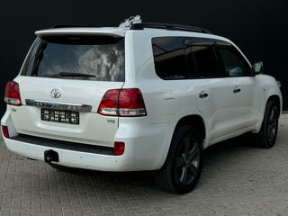 Toyota Land Cruiser foto 5