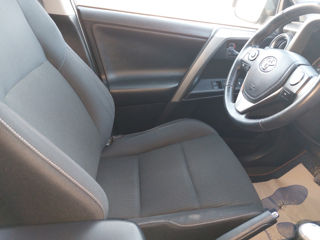 Toyota Rav 4 foto 3