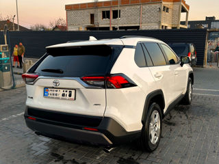 Toyota Rav 4 foto 6