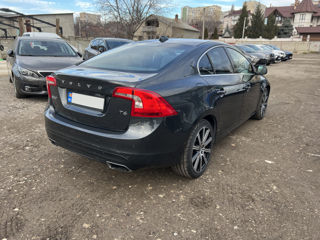 Volvo S60 foto 3