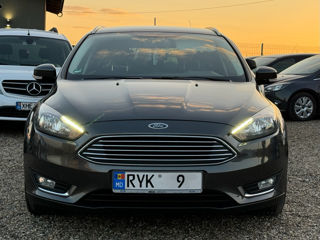 Ford Focus foto 2