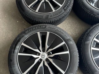 5x108 R19 Volvo cu anvelope 235/55 R19 Michelin foto 2