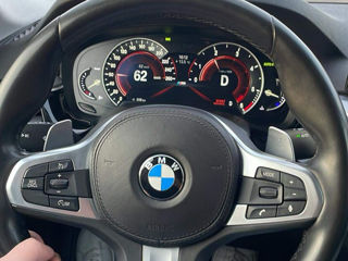 BMW 5 Series фото 7