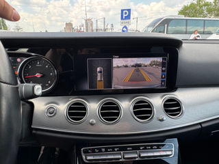Mercedes E-Class фото 11