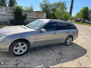 Mercedes E-Class