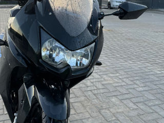 Kawasaki Ninja 250 foto 2