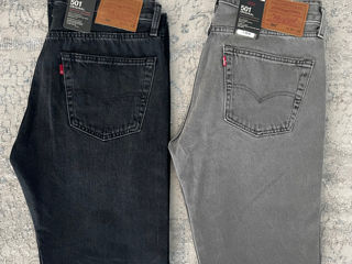 Levis jeans