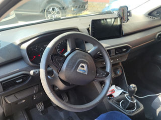 Dacia Logan foto 4