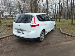 Renault Grand Scenic foto 3