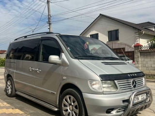 Mercedes Vito foto 2