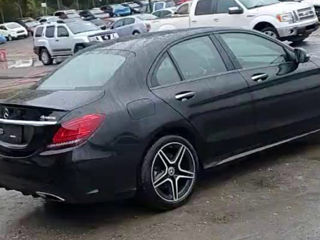 Mercedes C-Class foto 3