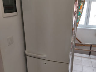 Продам холодильник Bosch, рабочий, в хорошем состоянии. Бельцы