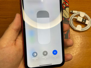 iPhone 11 128 gb foto 3