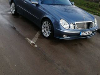 Mercedes E Class foto 5