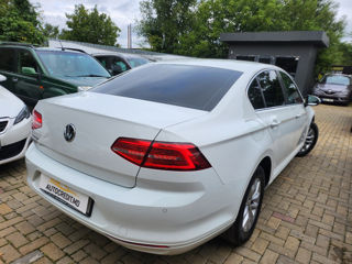 Volkswagen Passat foto 18