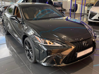 Lexus ES Series