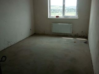 apartament in bloc nou,varianta alba,Ialoveni foto 5