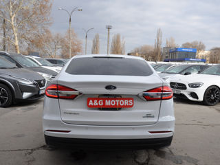 Ford Fusion foto 5