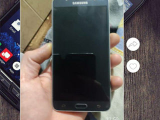 Displai Samsung J710