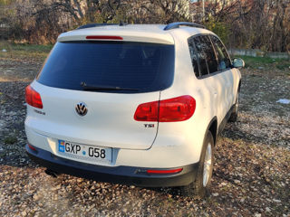 Volkswagen Tiguan foto 4