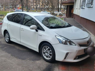 Toyota Prius + foto 3