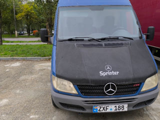 Mercedes Sprinter foto 1