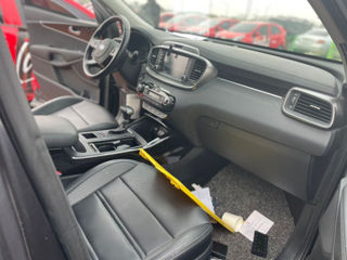 KIA Carnival foto 11