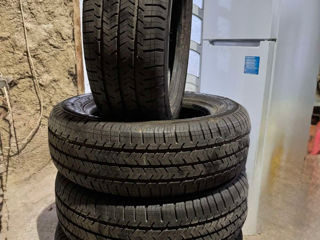 Michelin Agilis 215/60 R17C