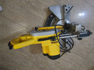 Ferestrau electric Dewalt original. foto 4