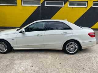 Mercedes E-Class foto 4