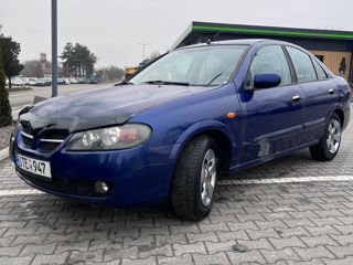 Nissan Almera foto 6