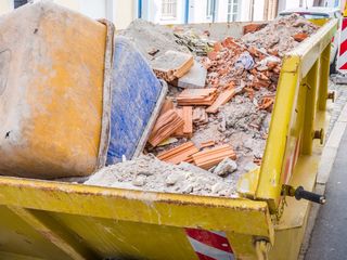 Вывоз старой мебели строительного бытового мусора окон веток Зил Камаз