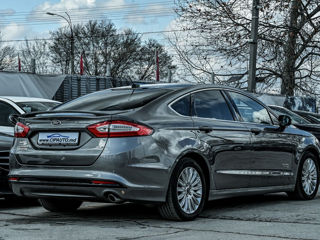 Ford Fusion foto 5