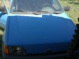 Ford Courier foto 2