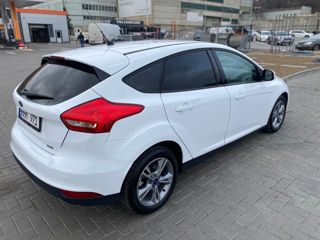 Ford Focus foto 4