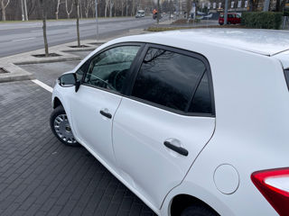 Toyota Auris foto 2