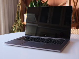 Xiaomi Mi Notebook Pro (i7-8550U) foto 3