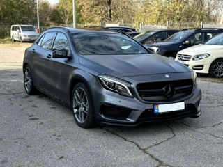 Mercedes GLA