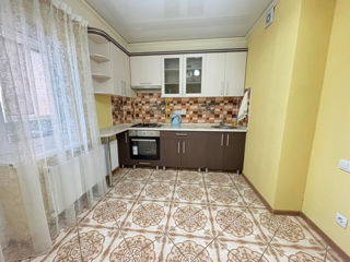 Apartament cu 1 cameră, 55 m², Centru, Chișinău foto 2