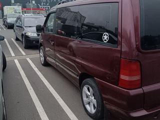 Mercedes Vito foto 2