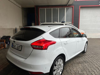 Ford Focus foto 3