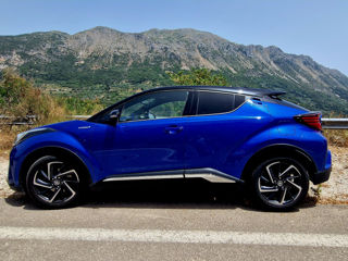 Toyota C-HR foto 4