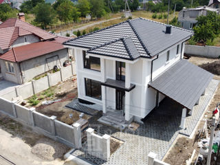 Vinzare casa particulară 150 mp + 7 ari construcție nouă varianta albă
